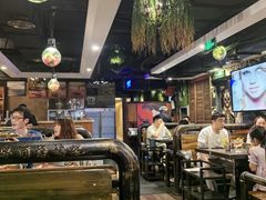 -麦凯伦烧烤·精酿超级工厂店(金桥总店)
