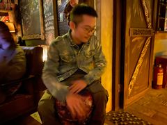 -城墙外BAR