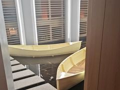 -涨巢·潮玩水疗局