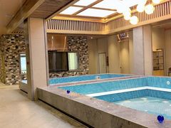 -星河湾温泉洗浴酒店