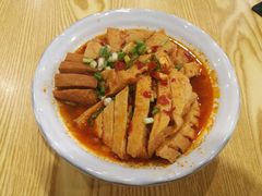 -双燕楼·手工馄饨·汤面小吃(世纪汇店)