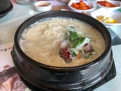 -益百岁牛尾汤(香山路店)