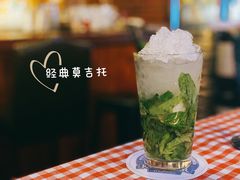 -鲨鱼美式餐厅酒吧Sharky