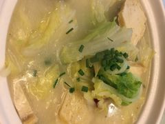 大骨头白菜炖冻豆腐-黄家饺子东北特色菜馆(湖滨商业街店)