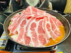 梅花肉部队火锅-炙韩料理·部队锅专门店