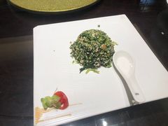 马兰头豆腐干-梅龙镇酒家(南京西路总店)