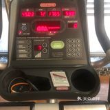 好吃到要哭泣的牛排沙拉