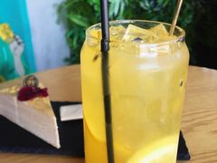 -ZING COFFEE 镜咖啡