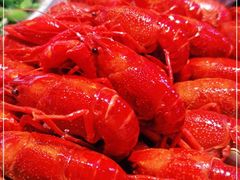 -肥肥虾庄·金牌油焖大虾(首义路店)