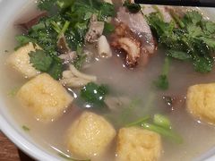 -哇蛙牛功夫面渝都料理(龙阳广场店)