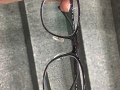 -美式眼镜·授权蔡司.依视路.尼康.豪雅.明月(人民广场店)