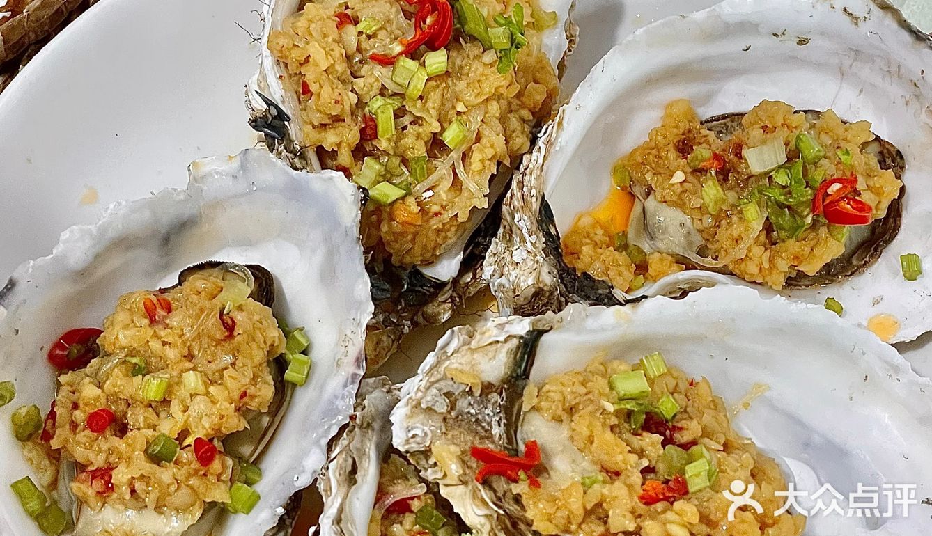 真的能一天吃八顿！青岛美食真的好多！啤酒海鲜是必吃的