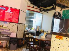 大堂-陈光记烧腊(长寿路店)