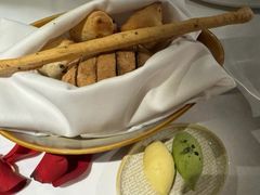 -Erman岩烧牛排(虹桥南丰城店)