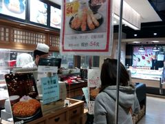 -梅龙镇广场