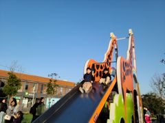 -季高兔窝窝亲子园(上海薰衣草公园店)