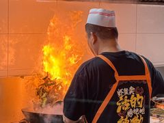 -辣螃铠盆盆蟹大排档(海昌店)