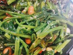 -路边边.炒菜烧烤.音乐餐厅(良乡长虹店)