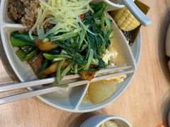 -素满香·全民食养自助(长宁龙之梦店)