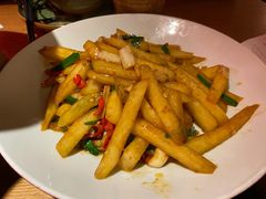 酸冬瓜炒藕尖-吃饭皇帝大(合生汇店)