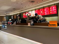 -星巴克臻选(上海中环广场2F店)