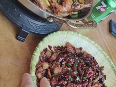 -侬佳蒸菜馆(听潮店)