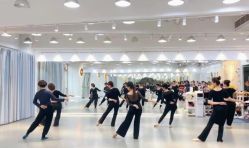 点击看大图 -深舞形体民族舞蹈工作室