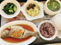 -馨月苑国际月子会所(五星路店)