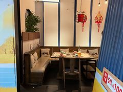 -尚尚仙·酸汤猪手·猪肚鸡火锅(华联万柳购物中心店)