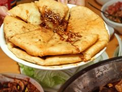 -大众跷脚牛肉馆·非遗传承单位(峨眉山店)