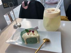 -共舞时光猫咖·狗咖(新街口店)