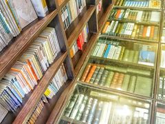 -钟书阁(松江泰晤士小镇店)