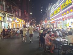 -吉庆街美食广场