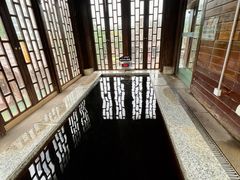 -裕龙汤泉