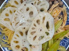 -崇德楼水盆牛羊肉泡馍馆(文艺路店)