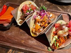 鲜虾脆皮塔可-Q MEX 库迈墨西哥餐吧(三里屯店)