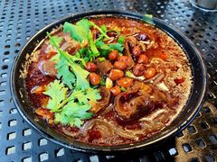 -八一好吃街·高品美食广场