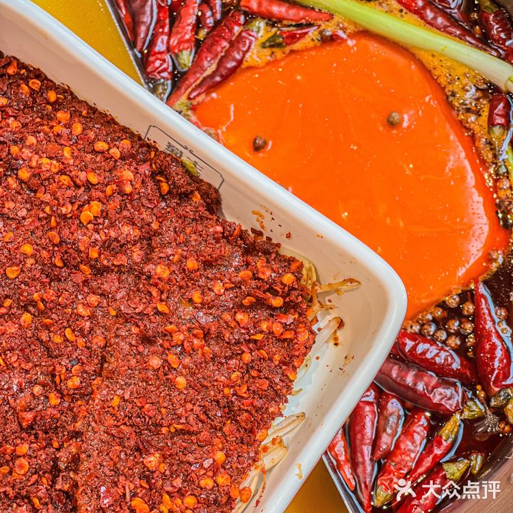 北京新店｜复古街头风的成都串串火锅来华熙啦