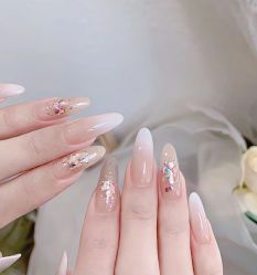 -LILY NAILS美甲美睫
