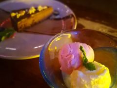 双色冰激凌-MARU玛露音乐餐厅(大学路店)