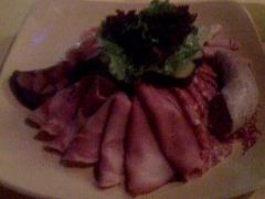 申码头。香肠冷盘-申德勒加油站餐厅(三里屯北小街店)