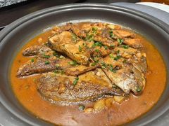 -新天明砂锅鱼头煲