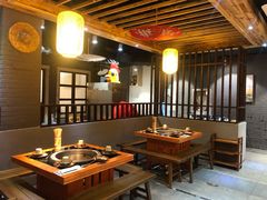 -锅来乐地锅鸡(安亭店)