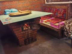 -鱼窝棚柴火铁锅炖(富山屯店)