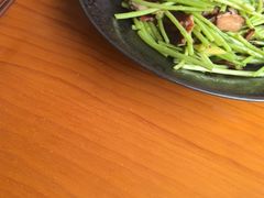 -莲餐厅·湖北菜·潜江小龙虾店(愚园路店)