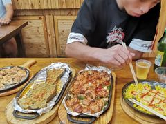 -老东镇啤酒屋海鲜加工·蒸汽海鲜·海鲜烧烤(台东店)