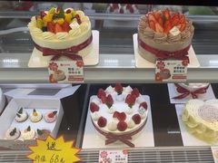 -花花卷卷·鲜食蛋糕(静安久光百货店)