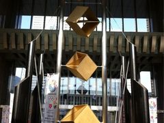 iphone_upload_pic-东京都厅舍