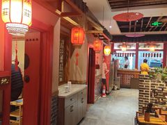 -辣莊重庆老火锅(威海高铁站韩乐坊店)
