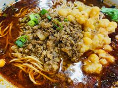 -丁丁猫重庆小面(徐州路店)